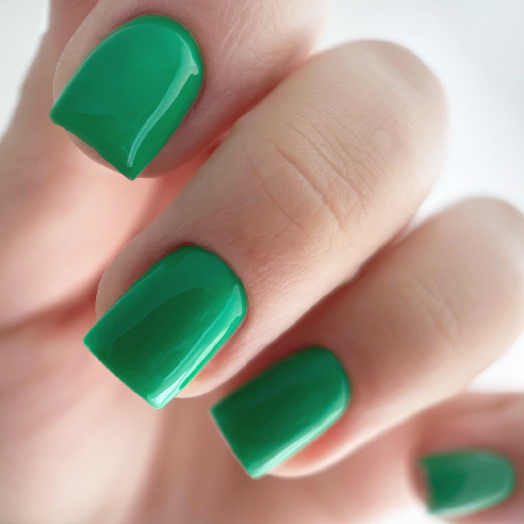 PNB 352/Gel nail polish PNB 8 ml 352